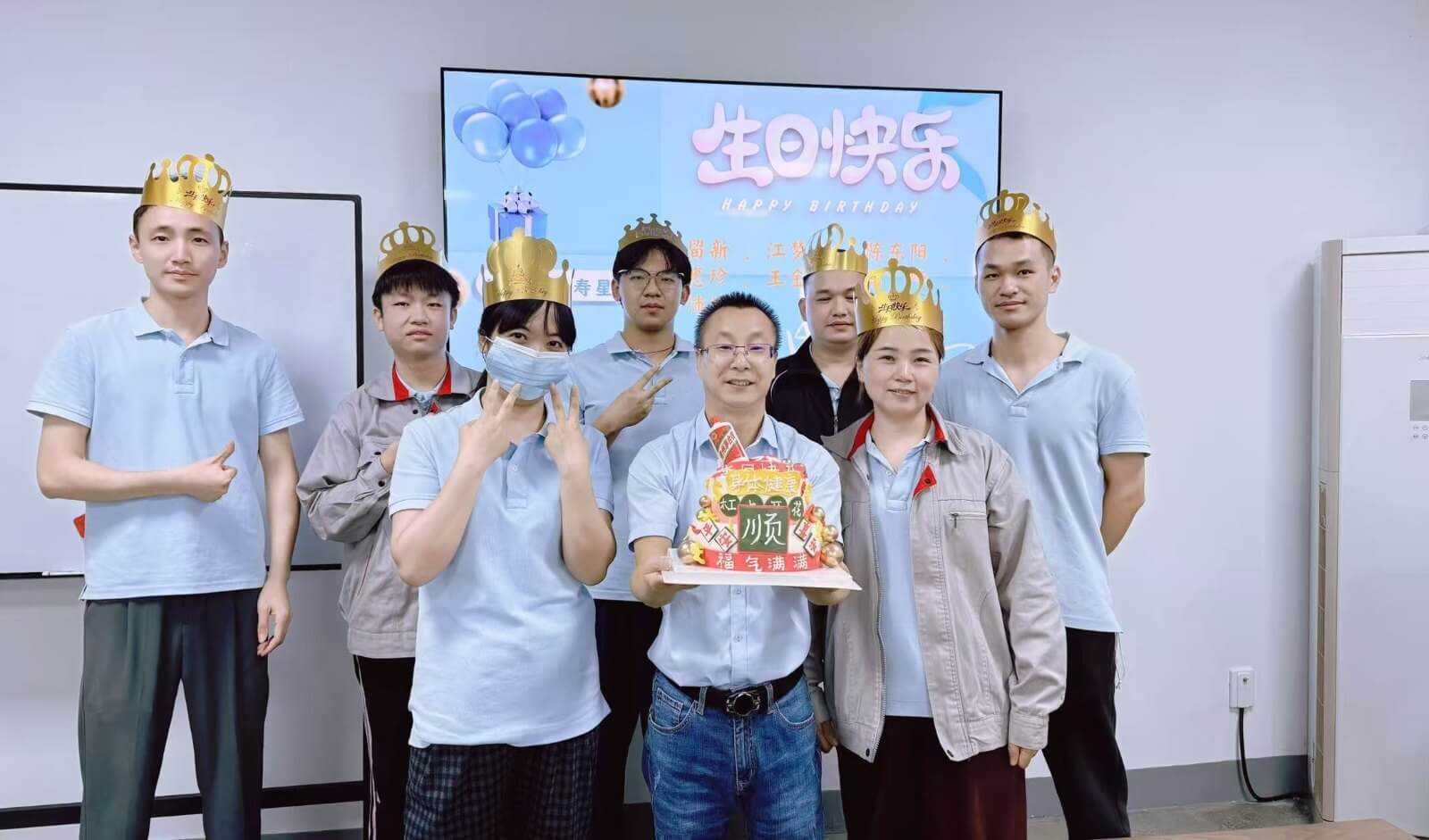 海坤&海德生日会合照01
